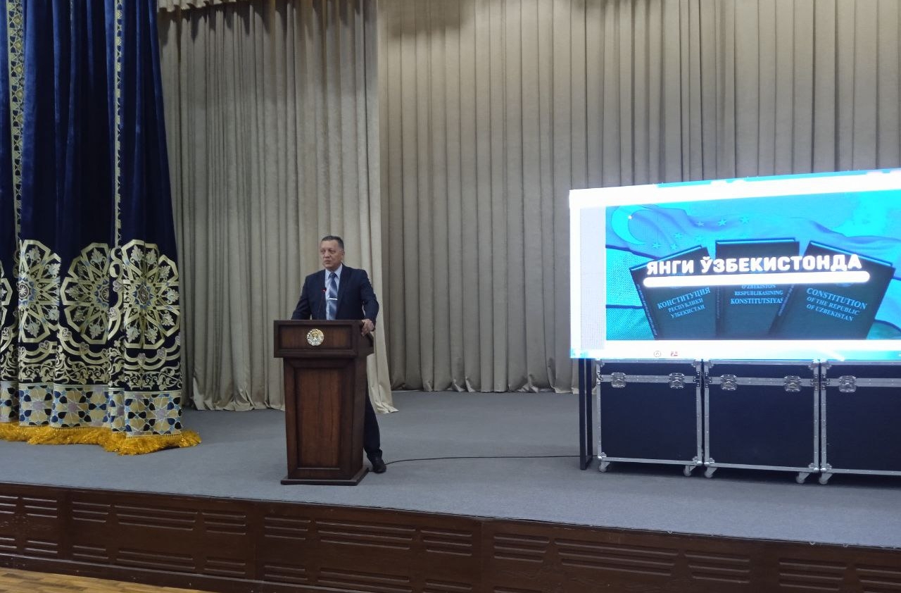 Zangiota tumanidagi madaniyat saroyida referendum to`g`risida huquqiy targ‘ibot o‘tkazildi