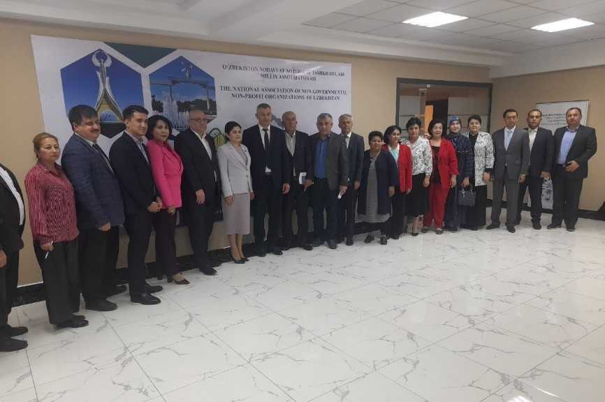 Toshkentda Konstitutsiyaviy qonun loyihasi va referendum yuzasidan davra suhbati o‘tkazildi