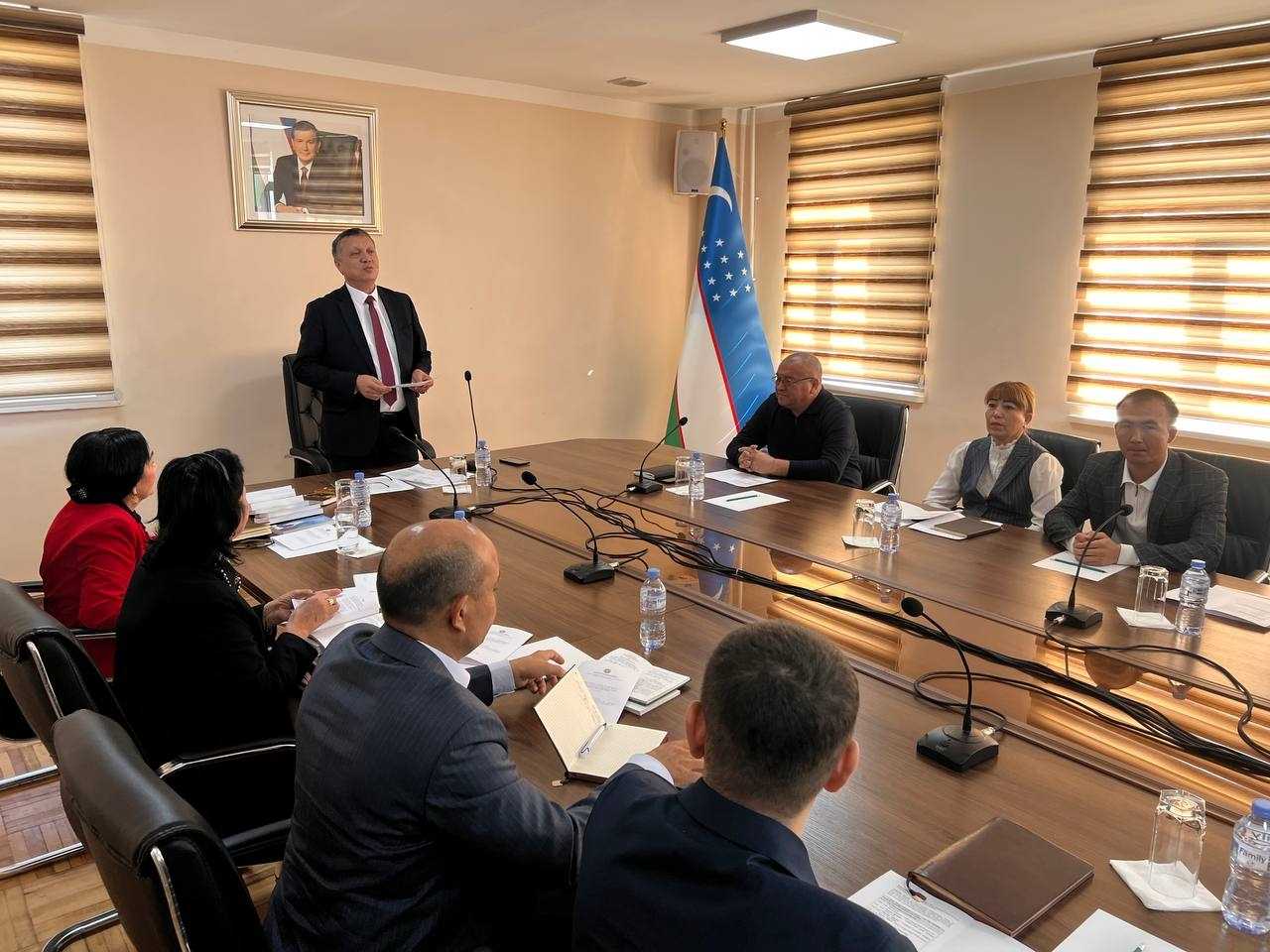 “Ona Vatanga muhabbat va sadoqat – ona tiliga muhabbat va sadoqatdan boshlanadi” mavzusidagi ilmiy seminar 