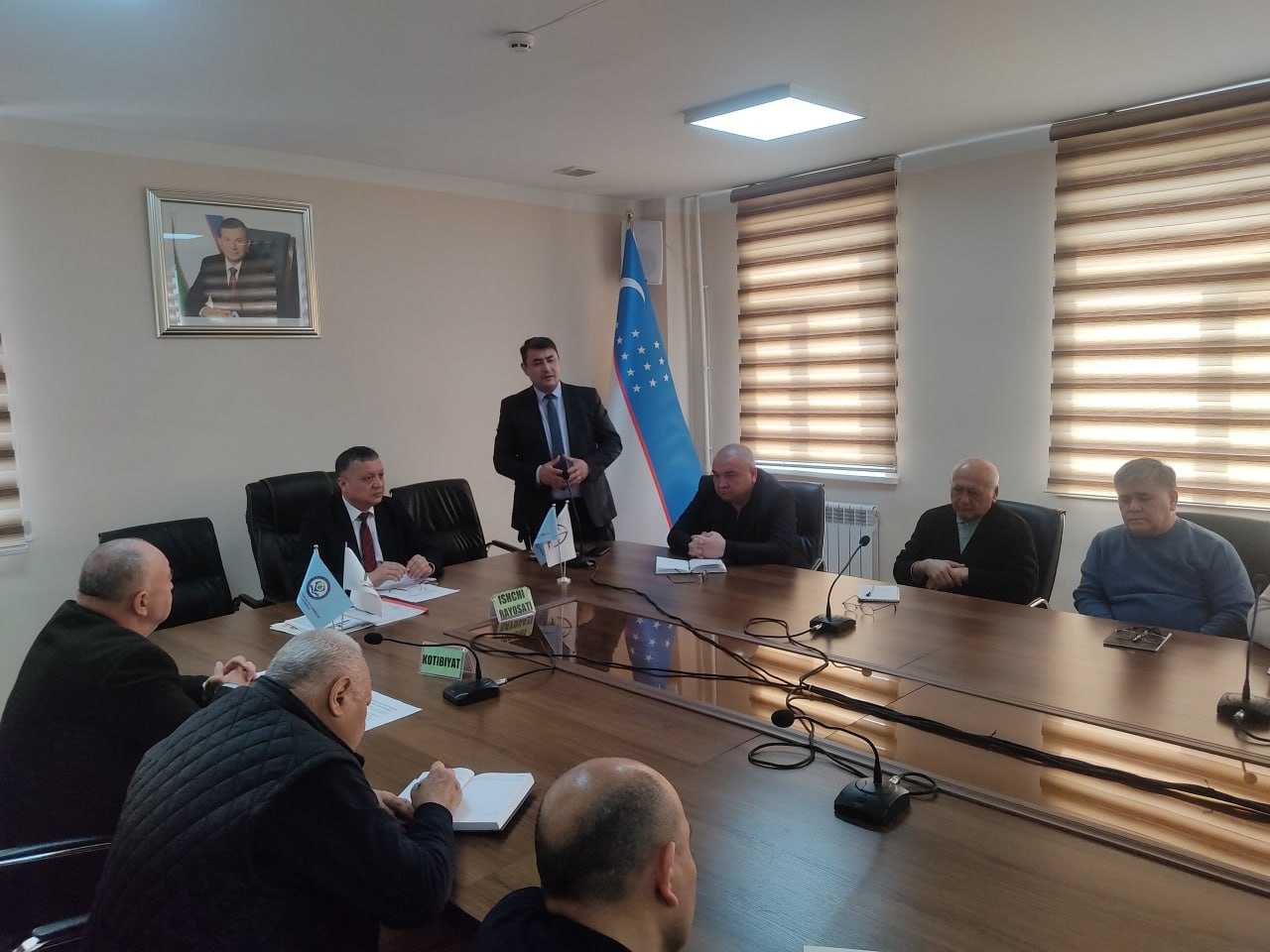 Davlat va xuquq institutida Jamoa shartnomasining 2024 yildagi ijrosi hamda hisobot-saylov yigilishlari bo‘lib o‘tdi