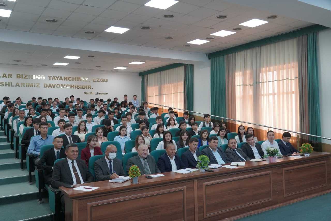 Yuridik akademik hamjamiyat uchrashuvi