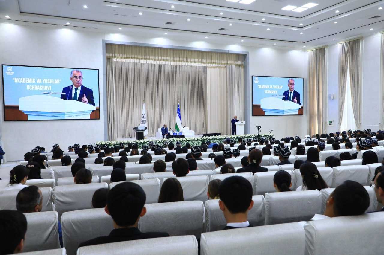 “Akademik va yoshlar” uchrashuvi Farg‘ona davlat universitetida tashkil etildi